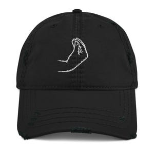 Ma Che Vuoi? Embroidered Hat - Funny Italian hand gesture distressed hat, embroidered humor cap, Italy - inspired gift
