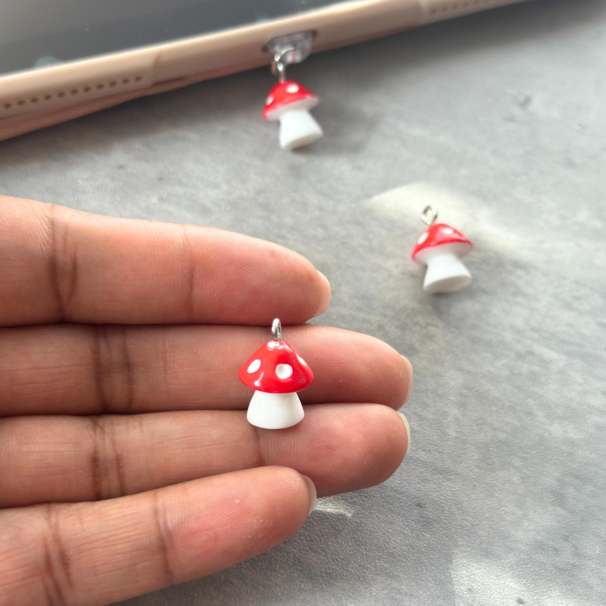 Mushroom Kindle Charm, Toadstool Dust Plug, Phone Charm, USBC