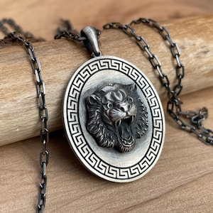 Lion Medallion Necklace Men, Sterling Silver Lion Pendant Gift for Him, Animal Jewelry, Wild Animal Necklace for lovers