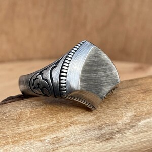 Mens Shield Ring, Mens Signet Ring, Unique Rings For Man, Silver Shield Biker Ring, Gifts For Him, Silver Signet Ring, Mens Jewelry Gift Him