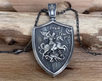 Colgante de San Jorge - Collar cristiano para hombres - Regalo de amuleto de San Jorge de ley de 925 k para novio y esposo Joyería única para hombres Regalo para él