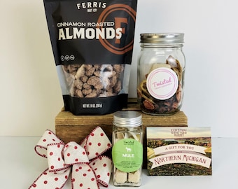 A Little Happy Hour Gift Box|Small Business|Local Farm|Made in Michigan|Gift Basket|Great Lakes|Infused Mix|Snack|Great Lakes|Cocktail