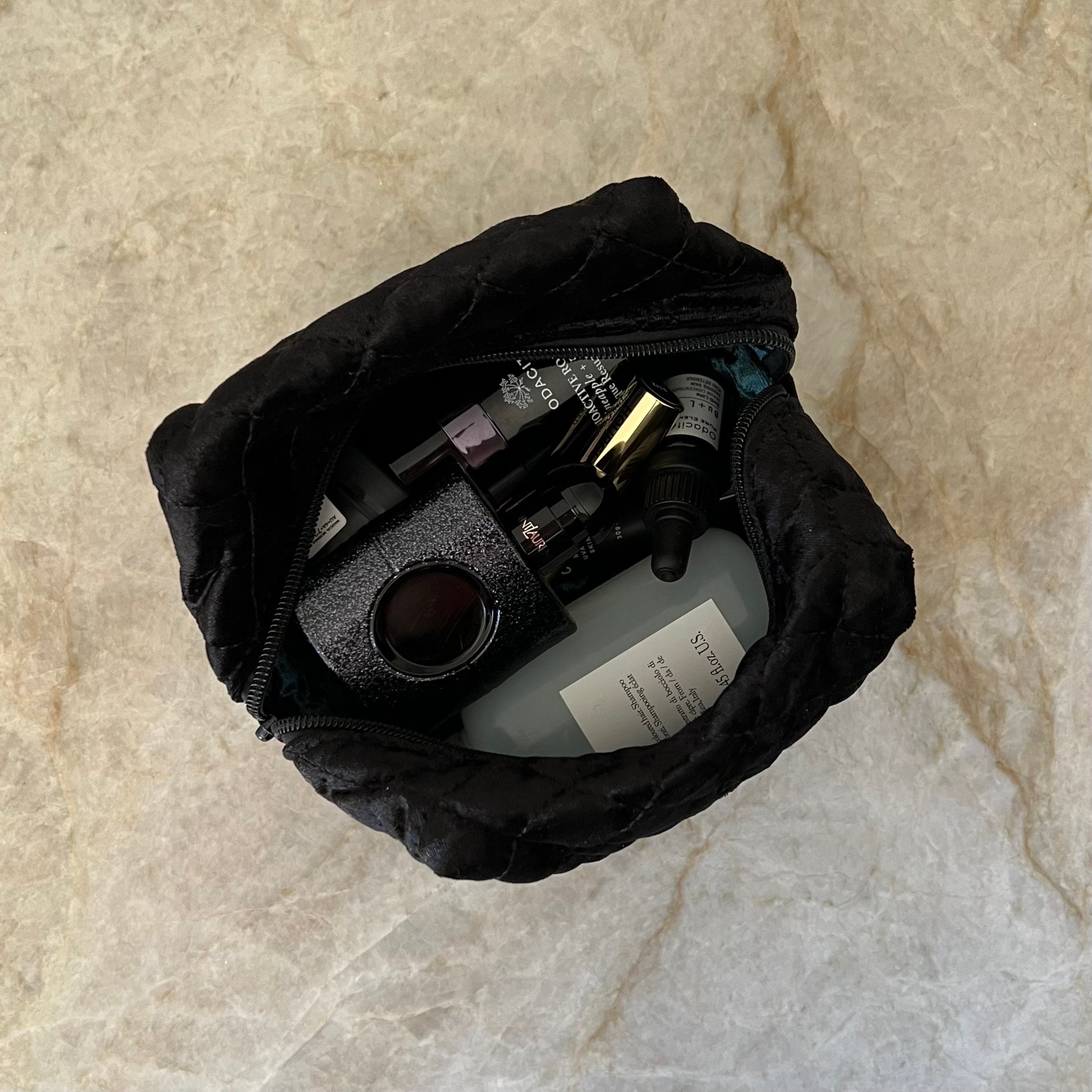 Authentic PRADA V434S VIAGGIO Nylon Travel Bag Black