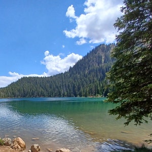 Wegweisende Fotos: Bridger Mountains; Fairy Lake, Montana, USA