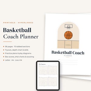 Op de afbeelding: Een digitale basketbalcoachplanner met een stapel printbare pagina's en een tablet. De omslag toont een illustratie van een basketbalveld en de tekst Basketball Coach Planner. De lijst bevat 96 pagina's, 10 tabbladen, try-outs, dieptekaarten, oefenplannen, spelschema's, box scores en schotkaarten.