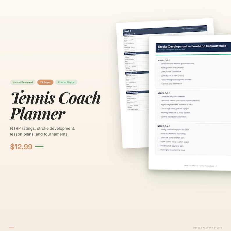 Może przedstawiać: Plan trenera tenisa z tytułem "Tennis Coach Planner" z informacjami o rankingach NTRP, rozwoju uderzeń, planach lekcji i turniejach. Planer ma 78 stron i jest dostępny do natychmiastowego pobrania.