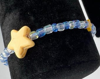Handmade Star Beaded Bracelet – Blue and White Clear Beads, Stretchy