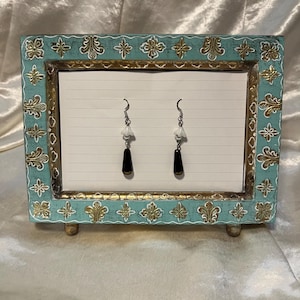 Vintage inspired dark elegant earrings immagine 1