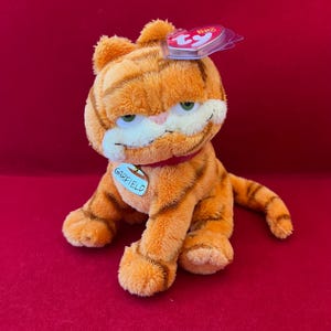2005 Ty Garfield Plush Cat with Red Collar and Gold Food Bowl Name Tag – Classic Cartoon Character Toy