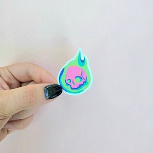 Small Pink Skull Vinyl Sticker, Dishwasher Safe Sticker, Emo Skull Sticker, Colorful Skull Art, Gift for Friend, Waterproof Sticker