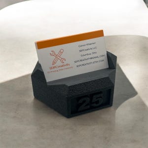 Dumbbell Business Card Holder: Gym & Fitness Desk Decor