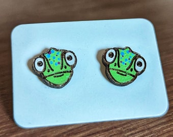 Pendientes camaleón Panther cortados con láser personalizados