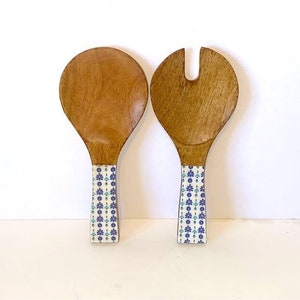 Mango Wood & Blue/White Enamel Serving Set of 2