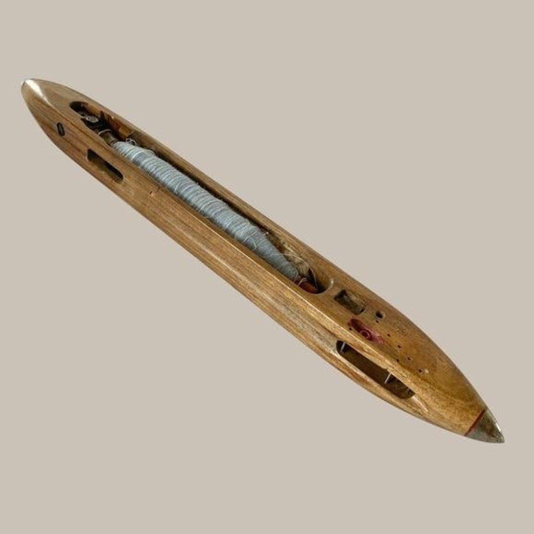 Vintage Collectible Wood Weaving Flying Boat Shuttle & Thread Bobbin ...