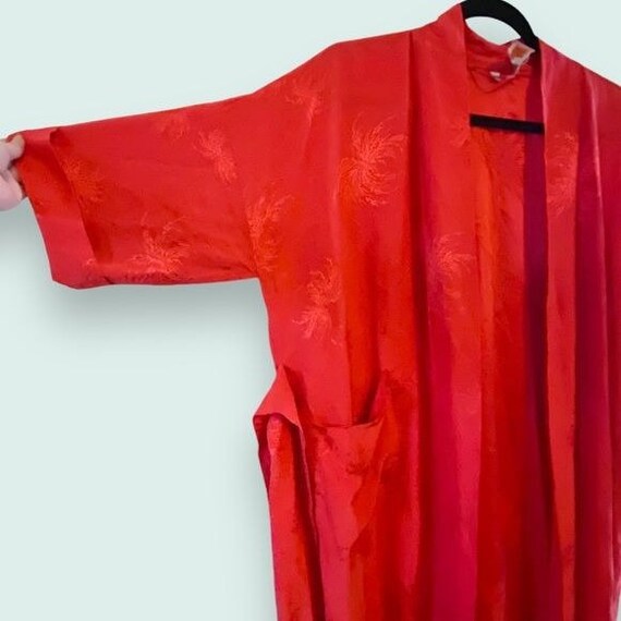 Vintage 50s-60s 100% Red Jacquard Silk Robe Royal… - image 4