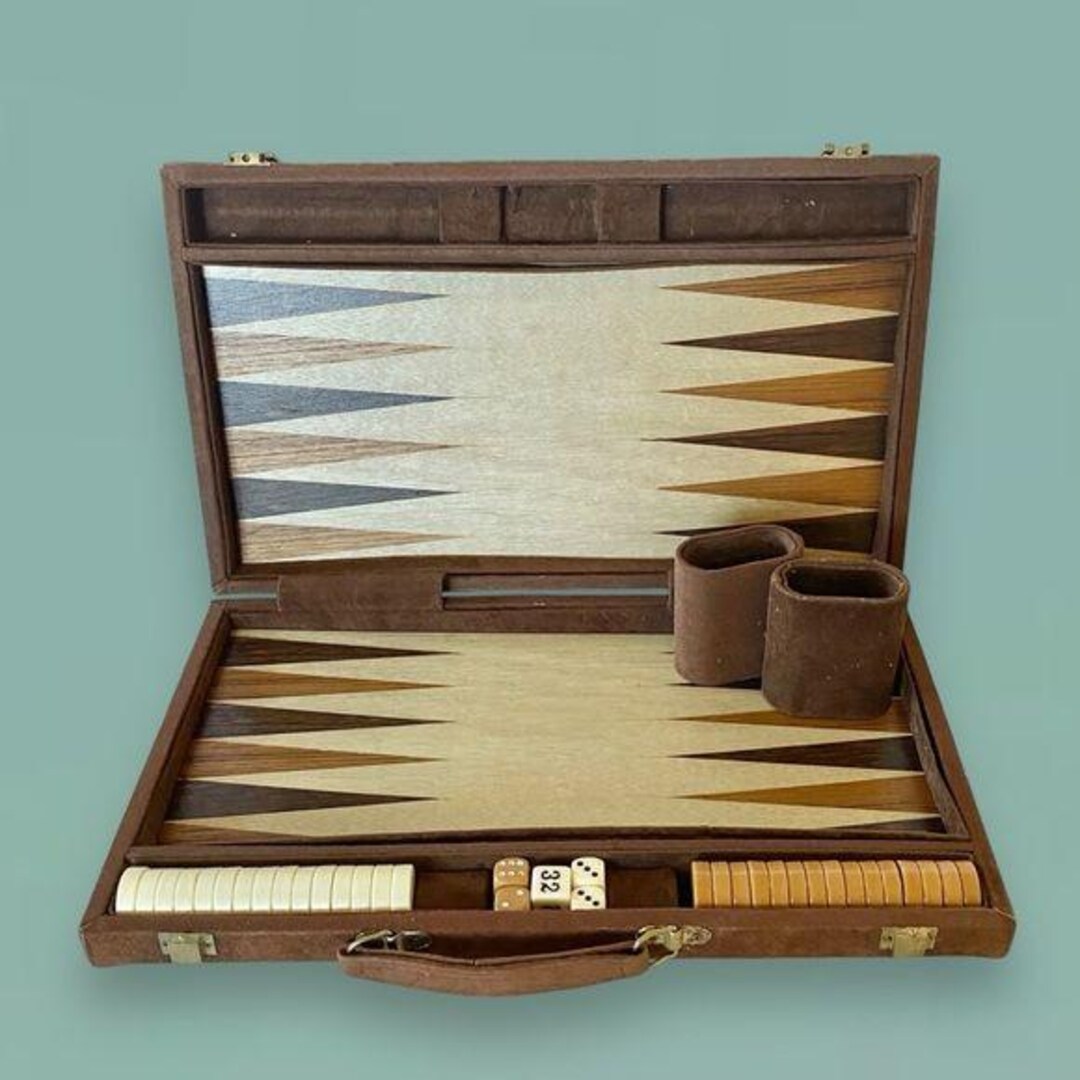 Vintage Backgammon Game Bakelite Tokens Sueded Brown Briefcase Wood ...