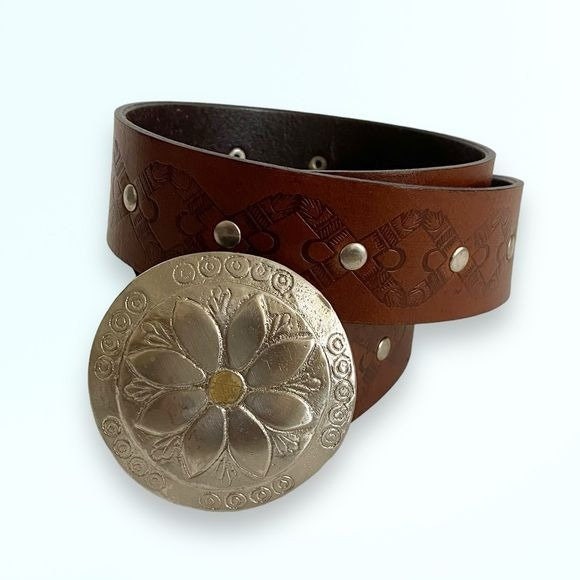 Linea Pelle Brown Leather Embossed Floral Belt with Antique Buckle Linea Pelle Anthropologie Brown Genuine Leather Metal Floral  main image 2
