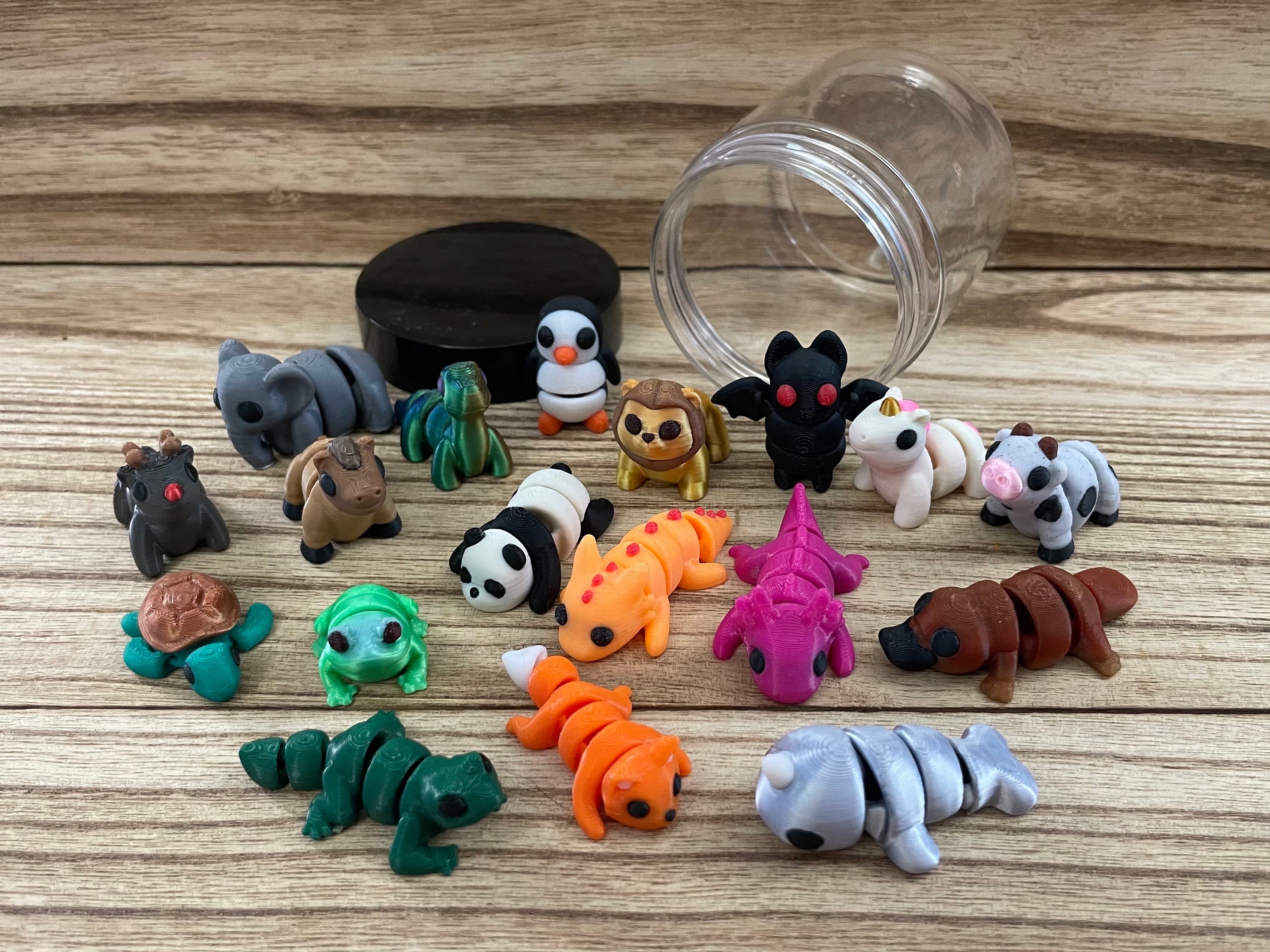 200 Pcs Mini Resin Animals - Glow In The Dark Tiny Figurines For Fairy Gardens & DIY Crafts