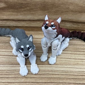 3D Printed Wolf | Flexible Articulated Animal | Wilderness Forest Decor Gift for Wolf Lover