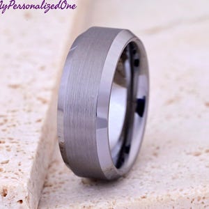 8mm Tungsten Wedding Band – Brushed Center Men&#39;s Ring, Engraved Minimalist Ring, Anniversary Gift for Him, Personalized Custom Jewelry