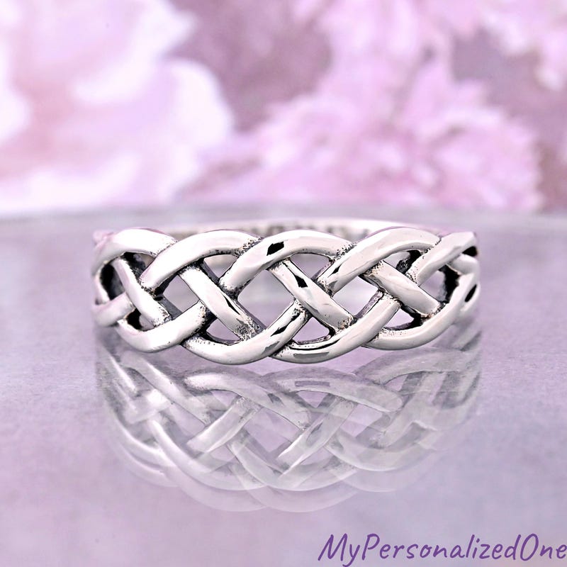 Celtic Knot Ring - Etsy
