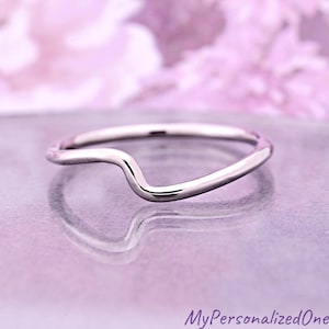 Minimalist Wavy Thumb Ring, Solid 925 Sterling Silver Ocean Wave Inspired Dainty Simple Custom Engraved Jewelry Gift, Stackable Ring, Ring