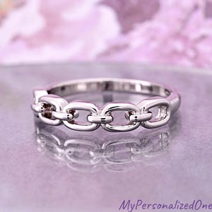 Link Chain Half Eternity Sterling Silver Ring, Simple Minimalist 4mm Interlocking Chain Thumb Ring, Trendy Fashion Custom Engraved Ring Gift