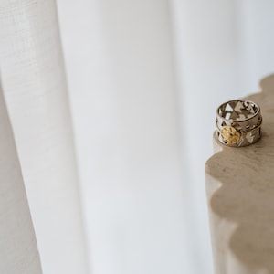 The flag ring