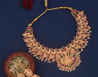 Lakshmi Temple Necklace Set Gold Plated South Indian Jewelry Green Beads Bridal Wedding Ethnic Festival Pendant Gift