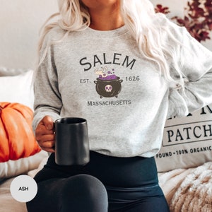 Salem Massachusetts Crewneck Halloween Witch Women&#39;s Sweatshirt Womens Fall Sweatshirt  Salem Halloween Sweater 1626 Salem Trendy Fall