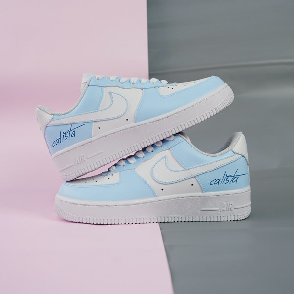 Babyblaue Luftkräfte | Custom Air Kraft 1 | Personalisierte Turnschuhe | Handbemalte Schuhe | Wählen Sie Ihre eigenen Farben | Schuhe für Freund | Luftstreitkräfte