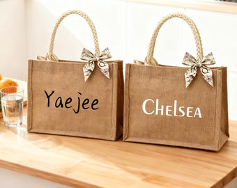 Gepersonaliseerde linnen tassen met UV-label. Namen kunnen worden aangepast. Cadeaus voor singles, bruiloften en bruidsmeisjes