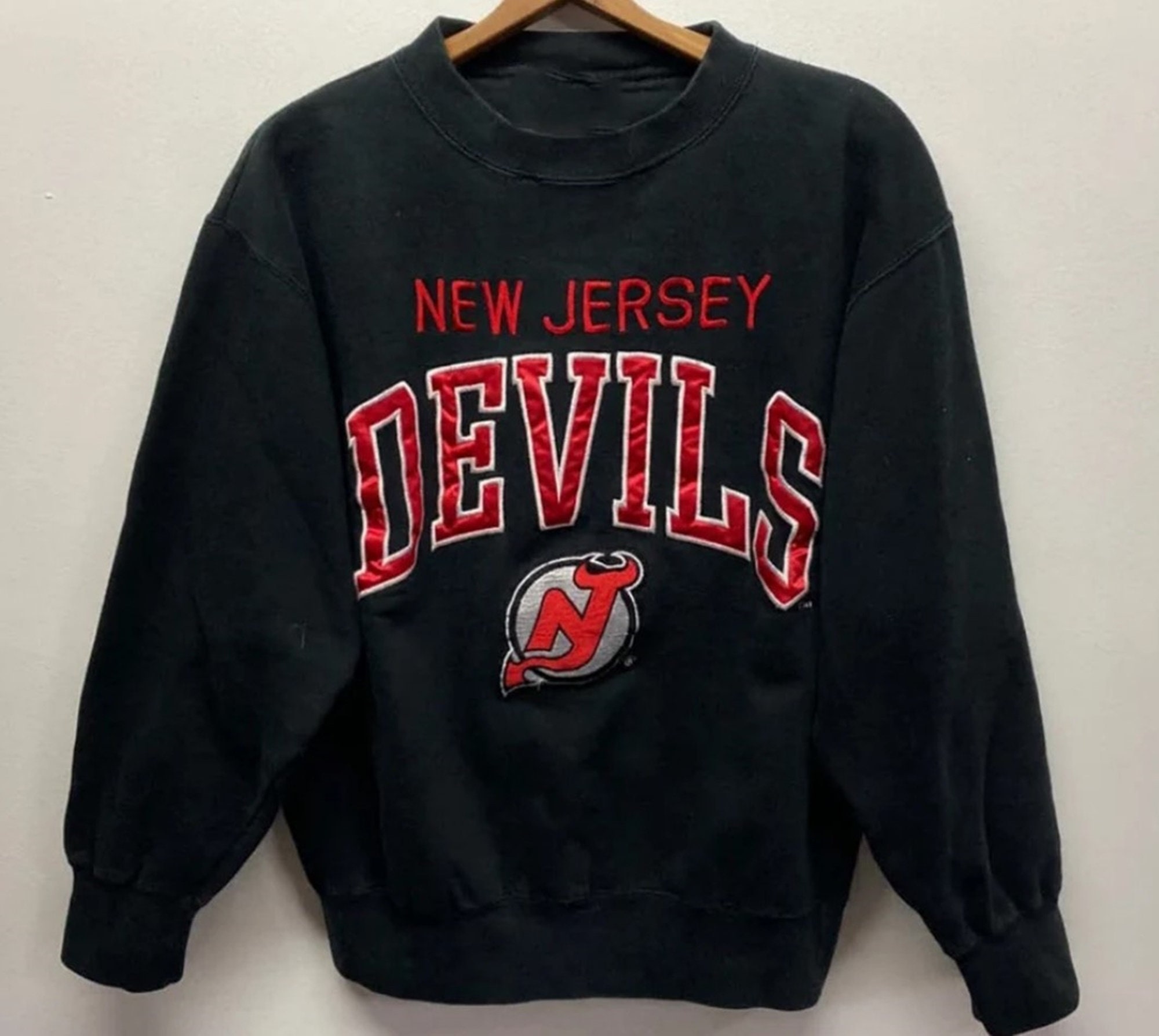 New Jersey Devils Nj Hockey Fan Sweatshirt Unisex Tee - Jolly