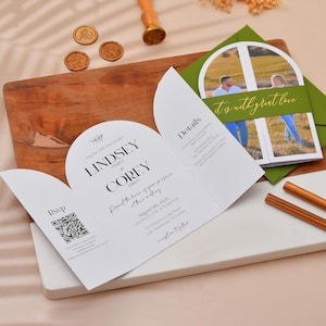 Arch Shaped Wedding Invitation with Photo, Modern Trifold Wedding Invitation card, Sage Green Wedding Invite with Rsvp and Details, Gatefold