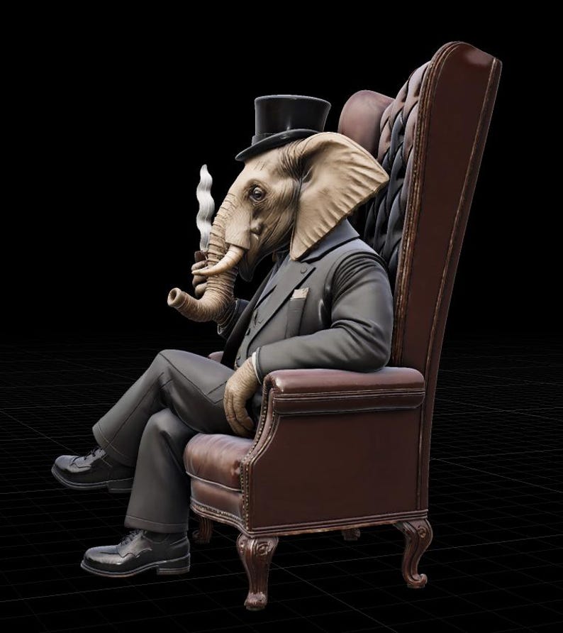 Puede incluir: Una figura antropom&oacute;rfica de elefante con traje negro y sombrero de copa, fumando en pipa, sentado en un sill&oacute;n de cuero marr&oacute;n. El fondo es negro, creando un fuerte contraste con la figura.