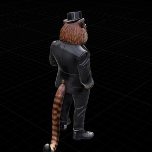 Peut inclure: Figurine d'une cr&eacute;ature ressemblant &agrave; un tigre, v&ecirc;tue d'un costume noir et d'un chapeau haut de forme. La figurine a une queue ray&eacute;e marron et noire et des chaussures noires. Le fond est une grille noire.