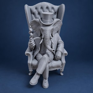 Puede incluir: Una figura gris monocrom&aacute;tica de un elefante con trompa, que lleva un sombrero de copa y un traje, sentado en un sill&oacute;n orejero capiton&eacute;. El elefante sostiene una pipa en espiral en una mano y tiene las piernas cruzadas con zapatos formales.