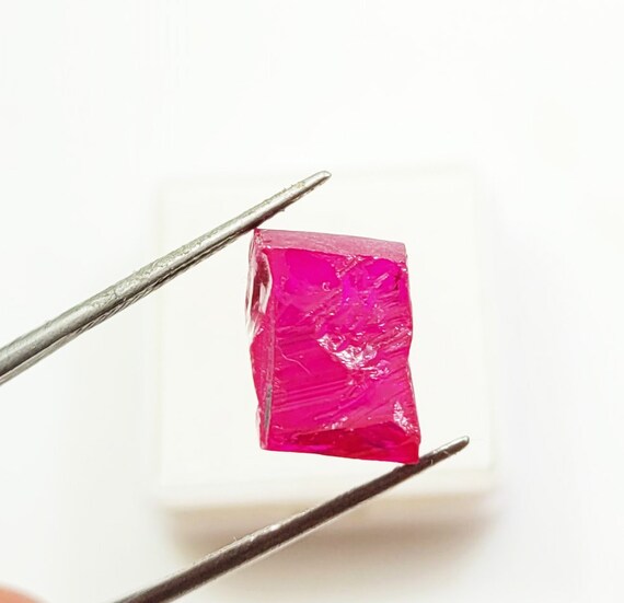 Rubis Traité Rouge Rose Brut 36,30 Carats - Madagascar - Lot