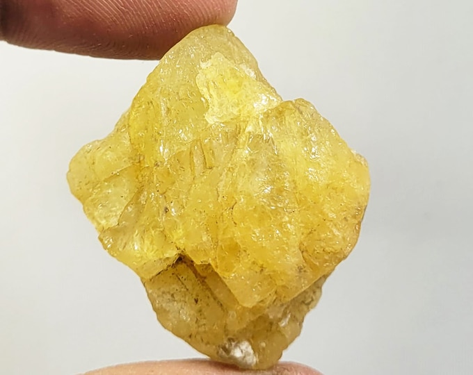 84 CT Natural Beryl Rough Raw Yellow Beryl Crystal Loose Gemstones - Etsy