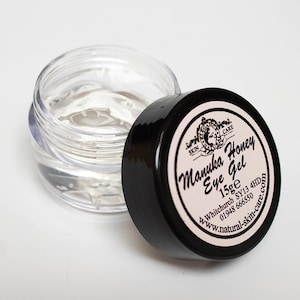 Gel para os olhos com mel de Manuka 15g da Elegance Natural Skin Care Ilumine os olhos secos e cansados, suave e eficaz, feito com mel de Manuka de origem ética