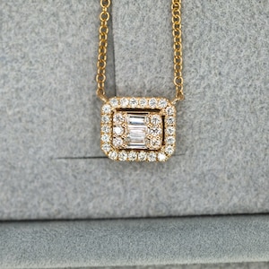 0.17ct 28 Round Diamonds and 0.09ct 3 Baguette Diamonds Necklace, 14k Yellow Gold