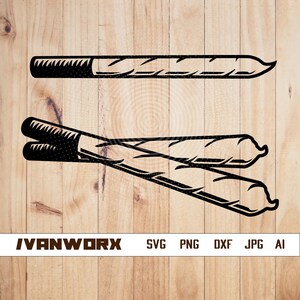 Op de afbeelding: Zwart-witte illustratie van twee gerolde joints op een houten achtergrond. De afbeelding bevat de tekst "IVANWORX" en de bestandstypen "SVG, PNG, DXF, JPG, AI".