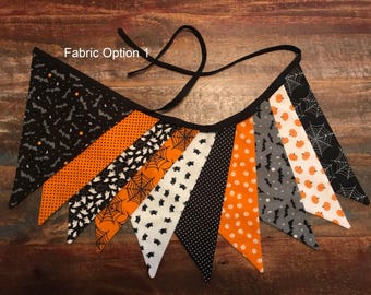 Halloween Bunting Flag Banner - Fabric Ghost and Bat Garland - Handmade Trick or Treat Porch Decor - Friendly Ghost Party Decorations