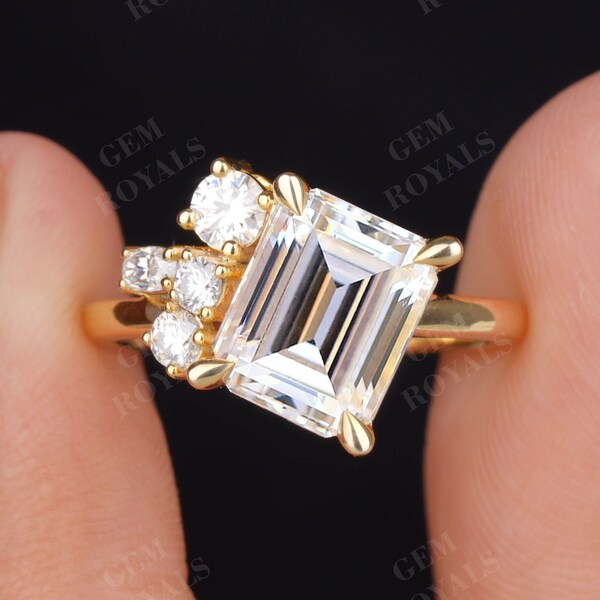 Unique Cluster Diamond Engagement Ring 14K Solid Gold Emerald Cut Moissanite Engagement Ring Promise Ring for Women, Wedding gift for her