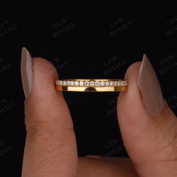 Round Cut Moissanite Wedding Band Women 14K Gold 3MM Wide Plain Band One Side Pave Set Diamond Ring Half Eternity Stacking Anniversary gifts