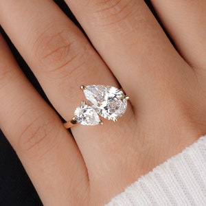 Toi Et Moi Ring Two Stone Moissanite Engagement Ring 14k Solid Gold Pear Shaped Diamond Ring Double Stone Wedding Ring Gift