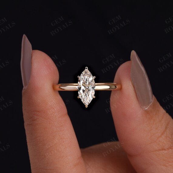 4 Prong Round Studs - 14k White Gold, 1.00 Ct (12385) 4 Prong Round Studs - 14k White Gold, 1.00 Ct (12385)