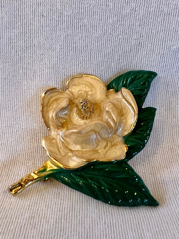 Beautiful Enamel Vintage Flower Brooch Made in th… - image 1