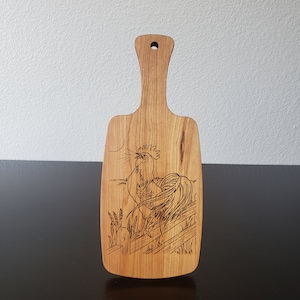 Engraved Cherry Wood Serving Board with Handle - Chicken on the Fence - Perfect for Engagement Gift - Housewarming Gift - Birthday Gift