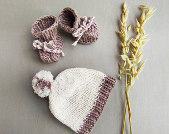 Strickanleitung Babymütze und Schühchen